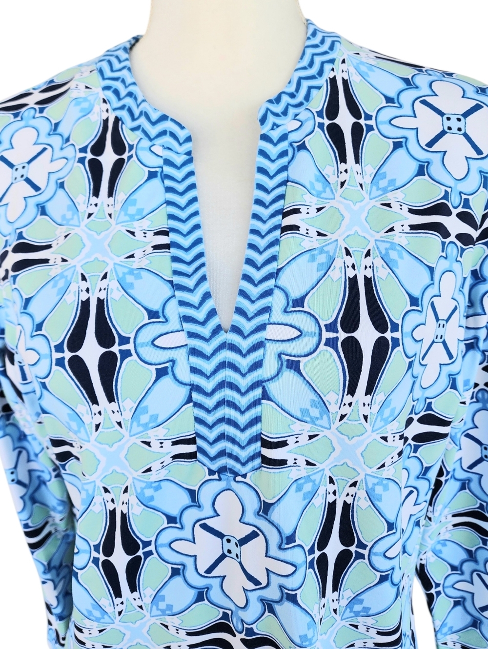 J Mclaughlin Blue Floral Geo Print Kids One-Piece - Picture 4 of 8